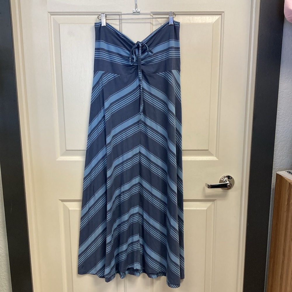 Patagonia Skirt Dress NWT size Large Organic Cotton striped blue convertible